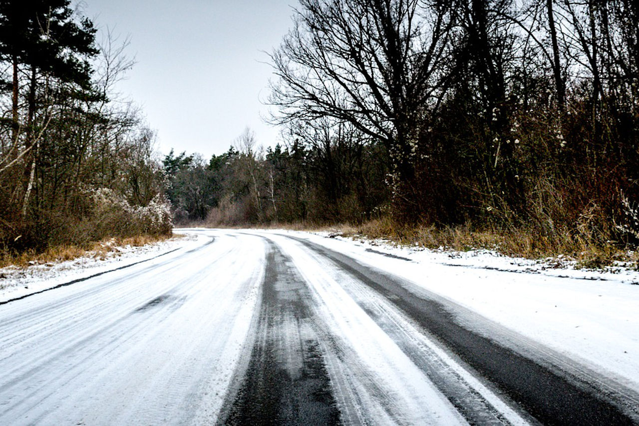 Por qué necesitas unos neumáticos de invierno