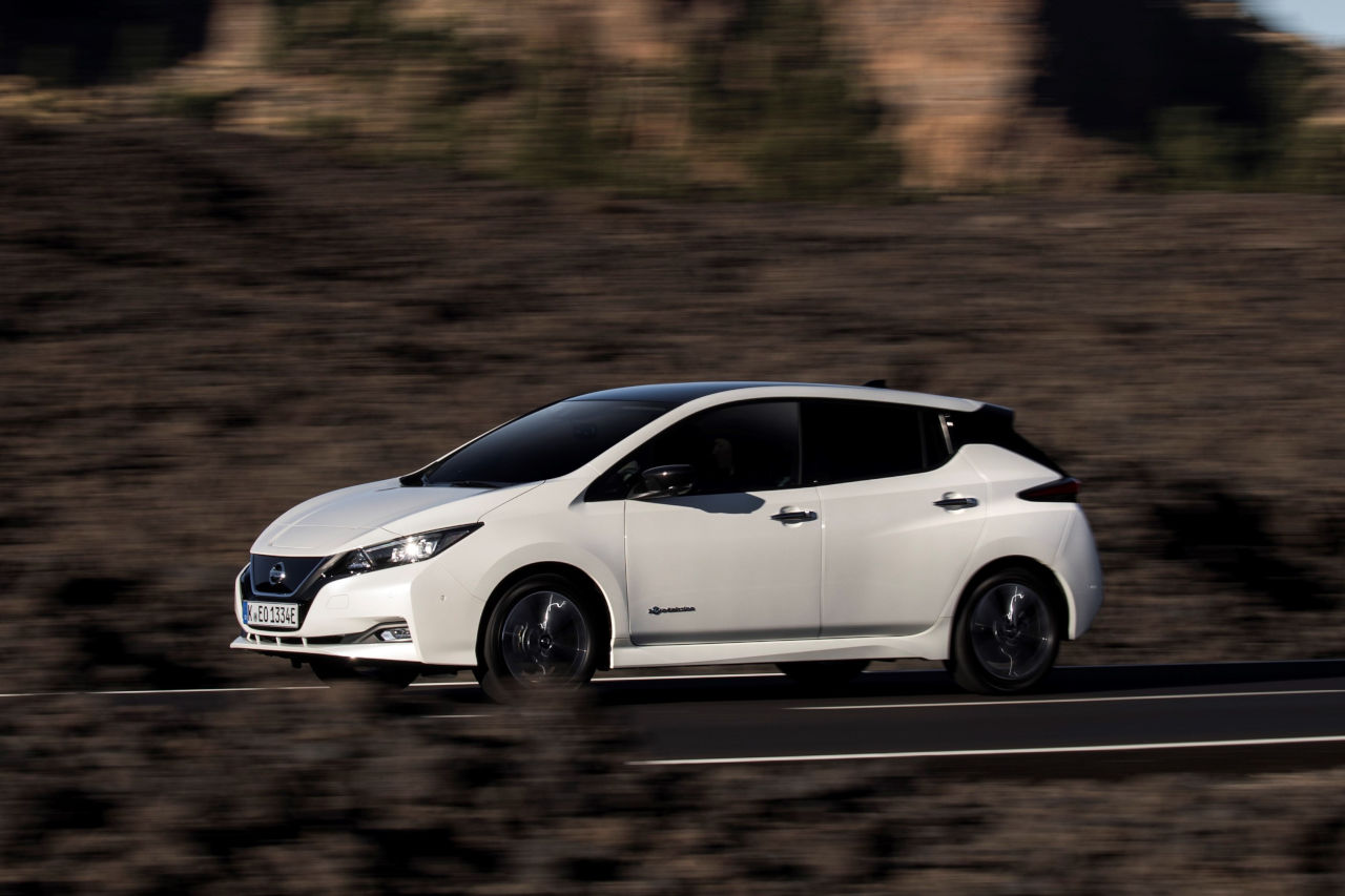 Ahorra hasta 7.000 euros en tu Nissan LEAF con el Plan MOVES III