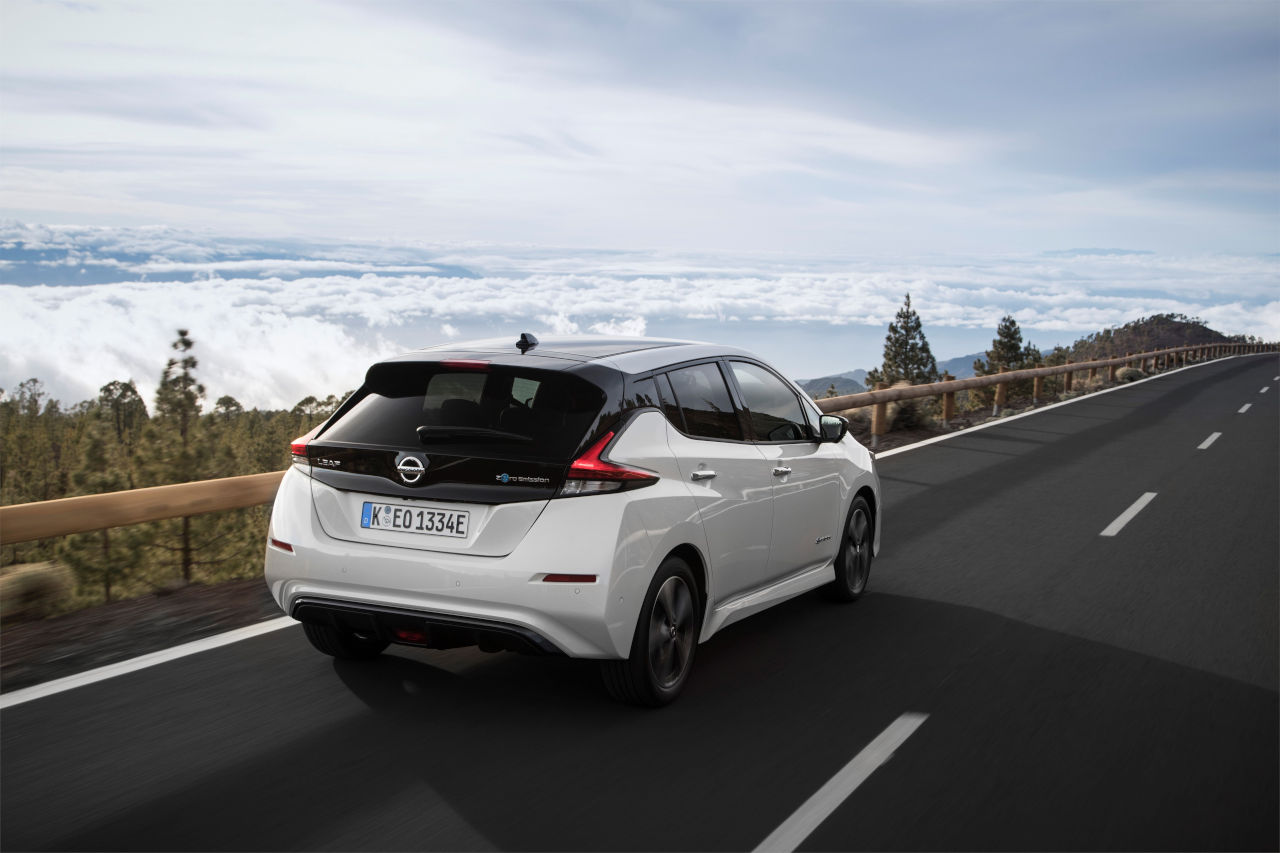 Ahorra hasta 7.000 euros en tu Nissan LEAF con el Plan MOVES III