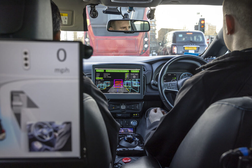 Un Nissan LEAF desarrolla las posibilidades de la movilidad autónoma en Londres