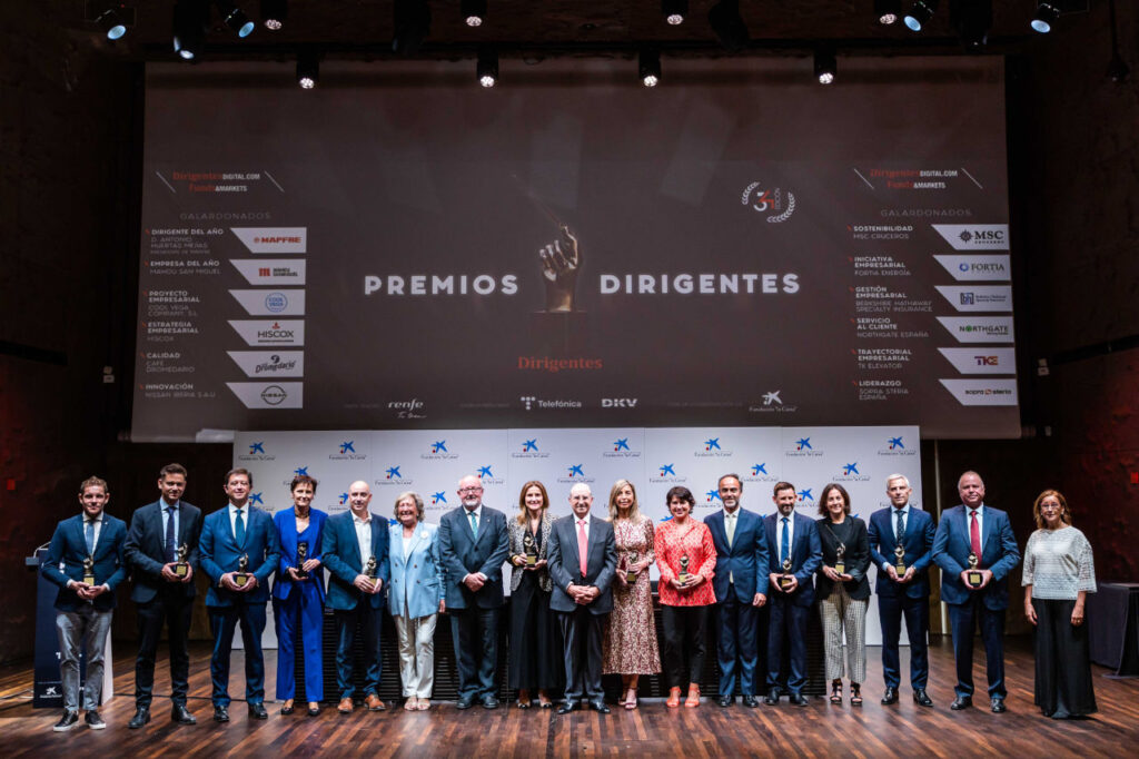 Nissan recibe el Premio a la Innovación de la Revista Dirigentes por su tecnología e-POWER