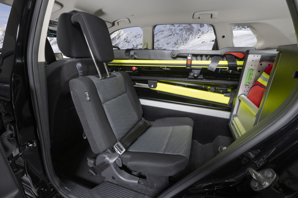 Nissan X-Trail Mountain Rescue: un prototipo para el rescate en la nieve